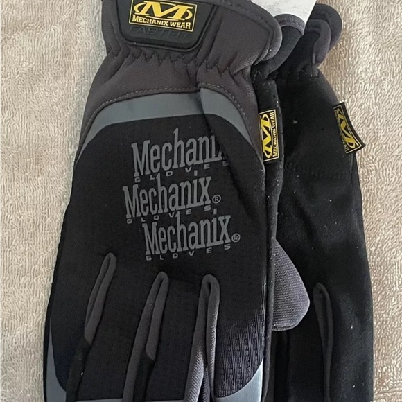 Work Gloves (Mechanix, Maxi Flex, TRex) Lot (XL, L). - Picture 2 of 6